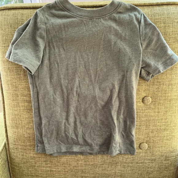 Bundle of 7 cotton old navy t-shirts! - Picture 2 of 7